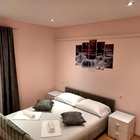 Ruzo Moja Apartmán *