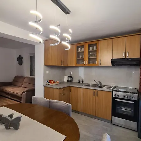 Ruzo Moja Appartement *