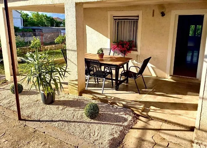 Apartament Ruzo Moja